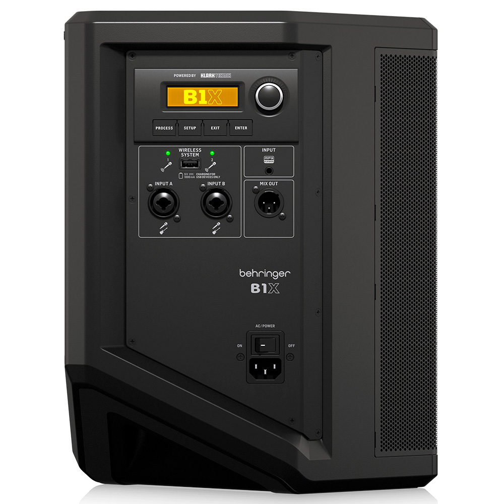 Портативная акустическая система Behringer B1X
