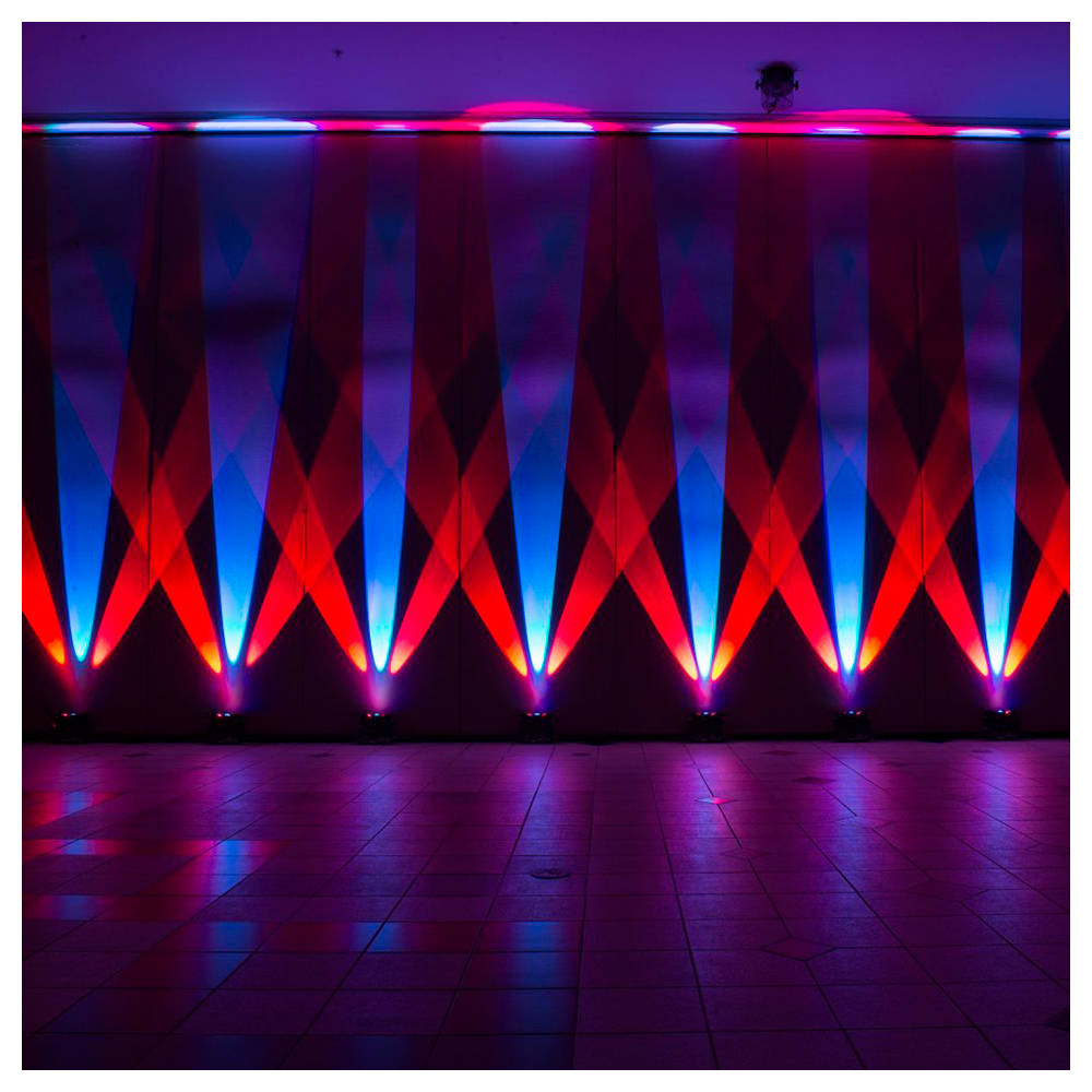 Световой прибор CHAUVET-DJ SlimBEAM Quad IRC