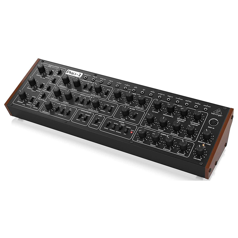 Синтезатор Behringer Pro-1