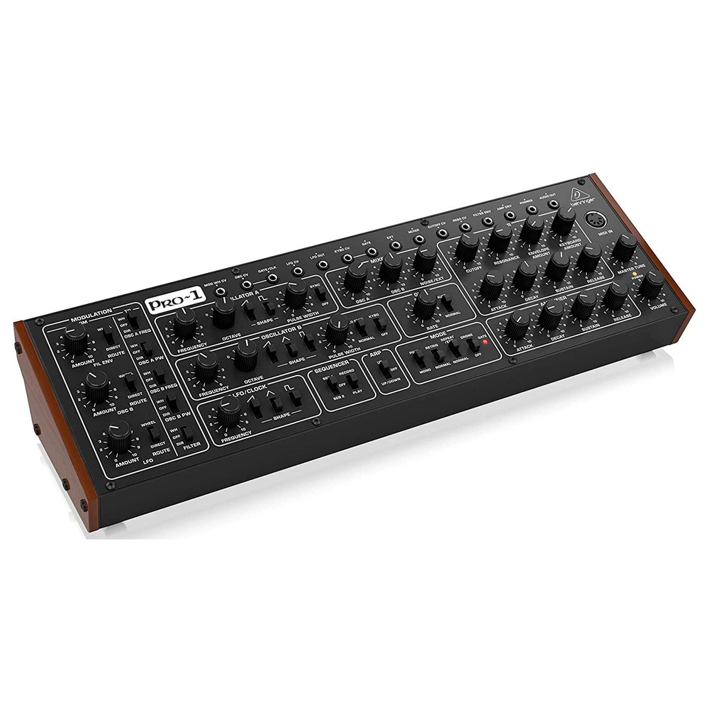 Синтезатор Behringer Pro-1