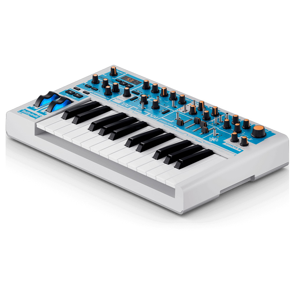 Синтезатор Novation Bass Station II Swifty Edition